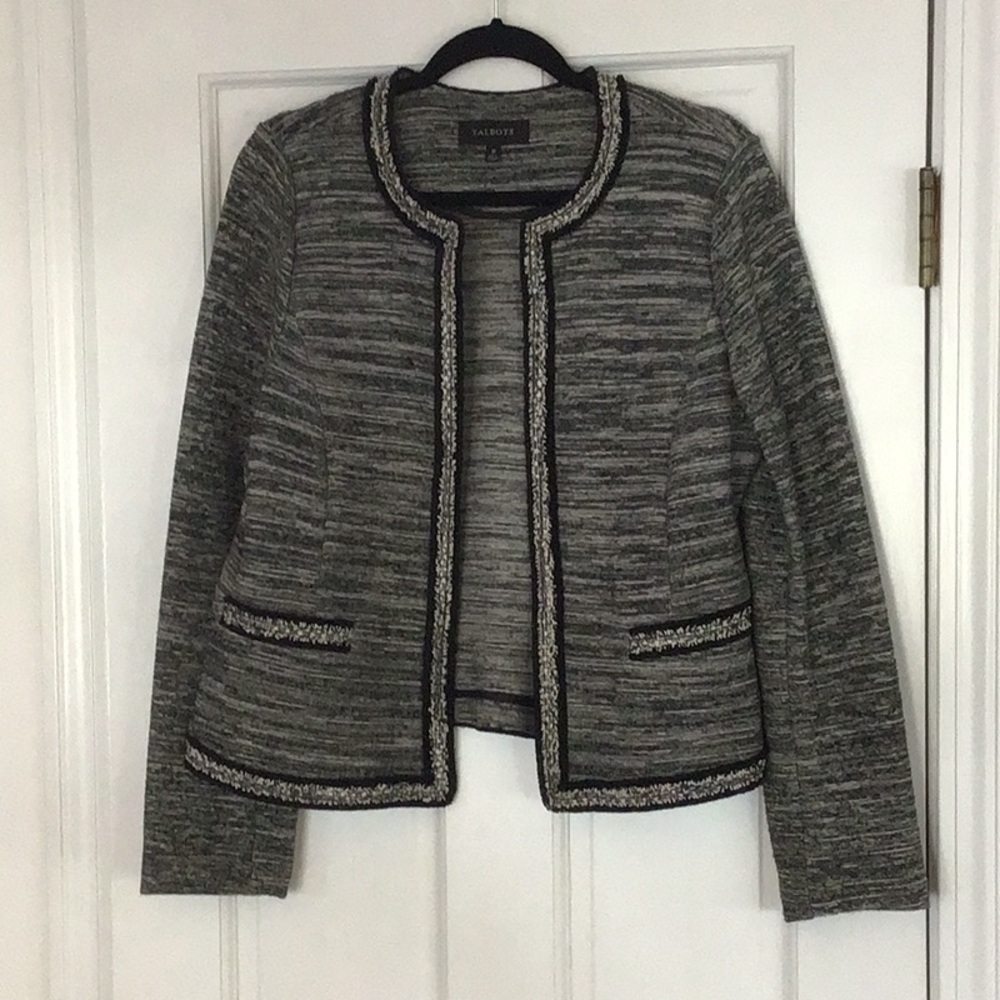 Tailored Gray Tweed Open-Front Jacket